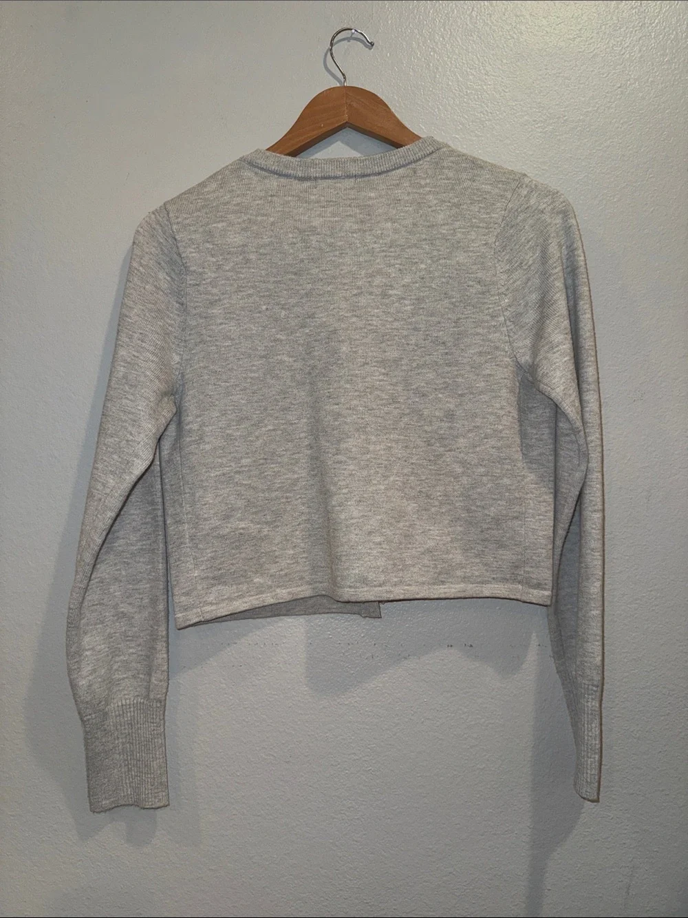 Wild Fable Gray Crewneck Cardigan with Red Flower Accents size small